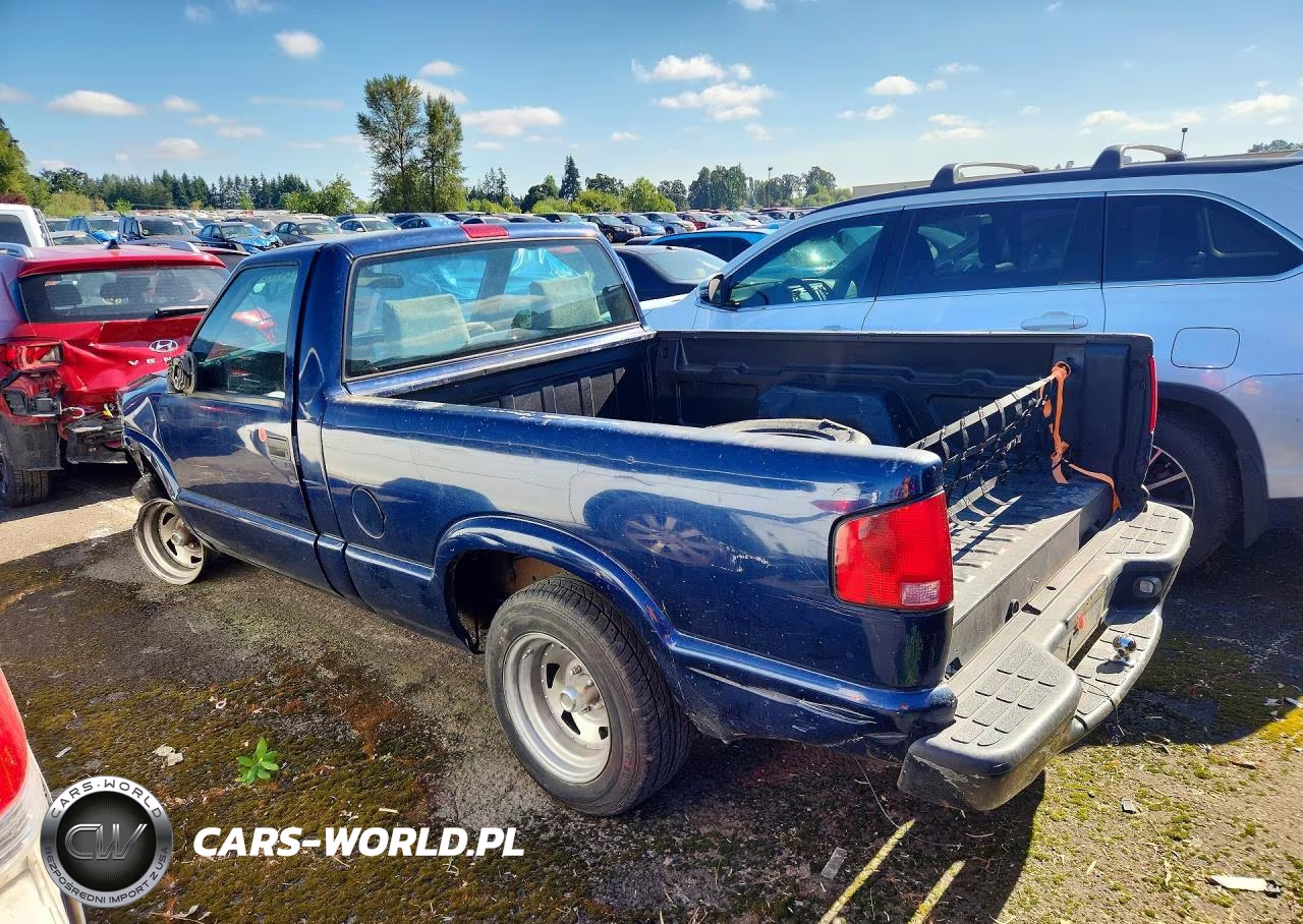 2000 Chevrolet S Truck S10 VIN:1GCCS1440Y8130660 - 2