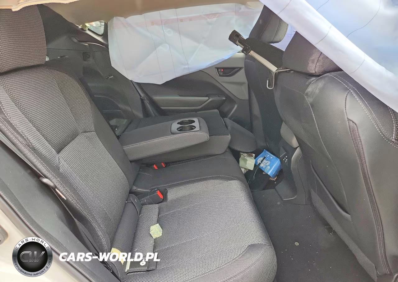 2024 Subaru Crosstrek Premium VIN:JF2GUADC7R8895256 - 10