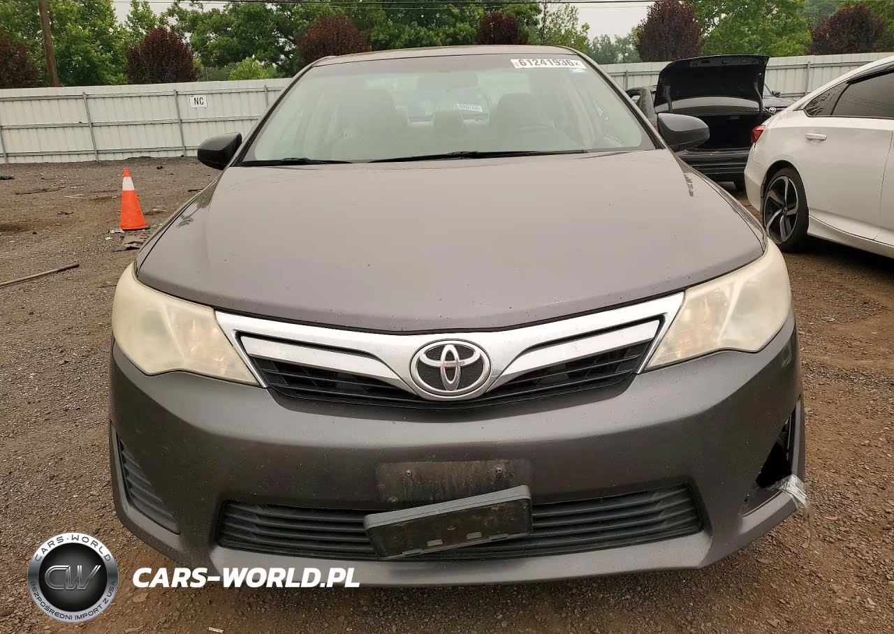 2014 Toyota Camry Le VIN:4T4BF1FK3ER373315 - 5