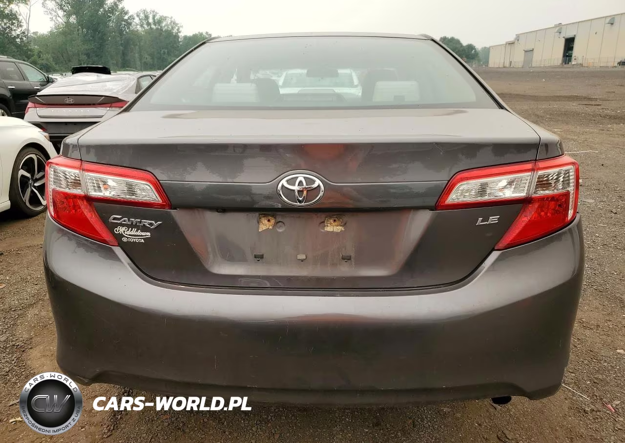 2014 Toyota Camry Le VIN:4T4BF1FK3ER373315 - 6