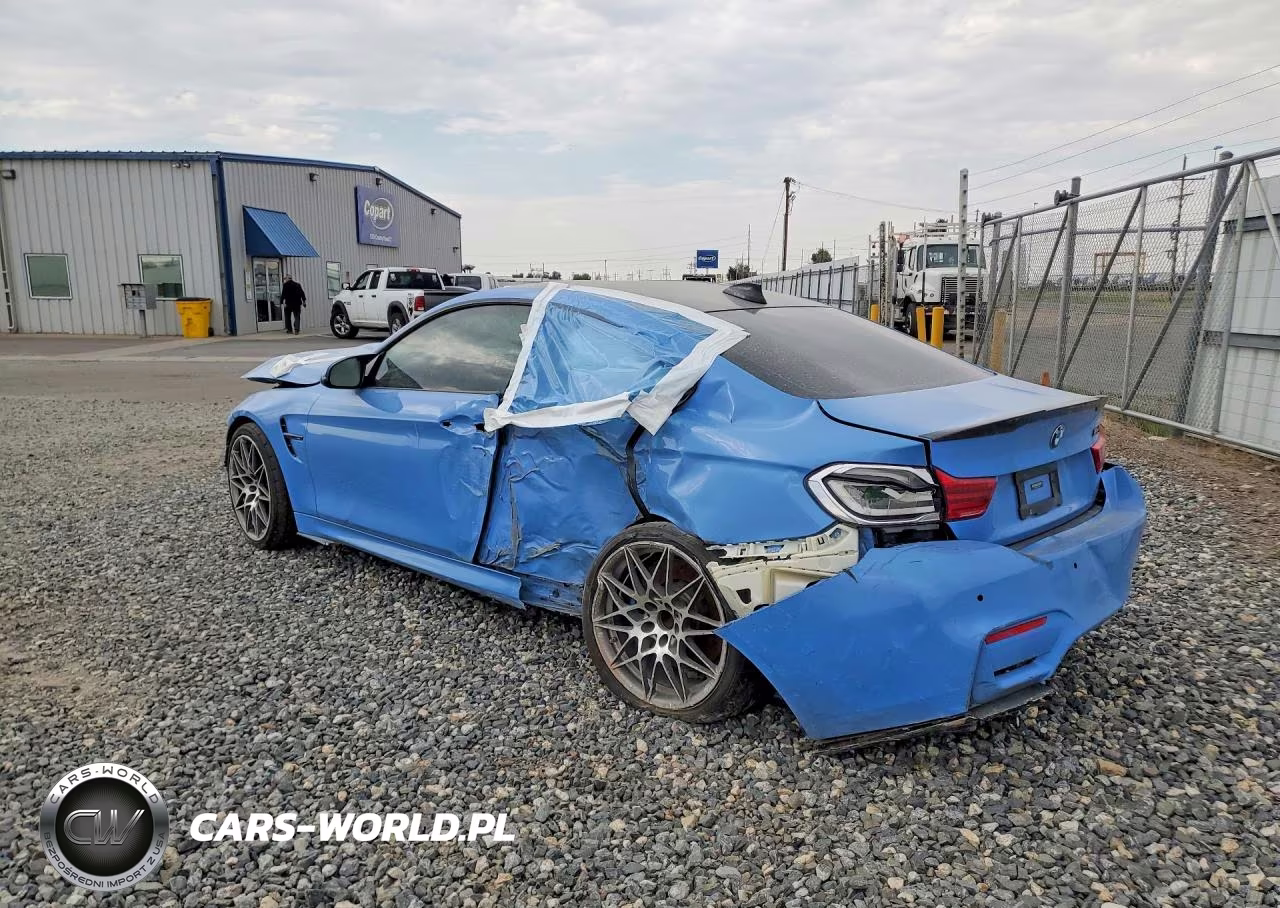 2018 BMW M4 VIN:WBS4Y9C52JAC86236 - 2