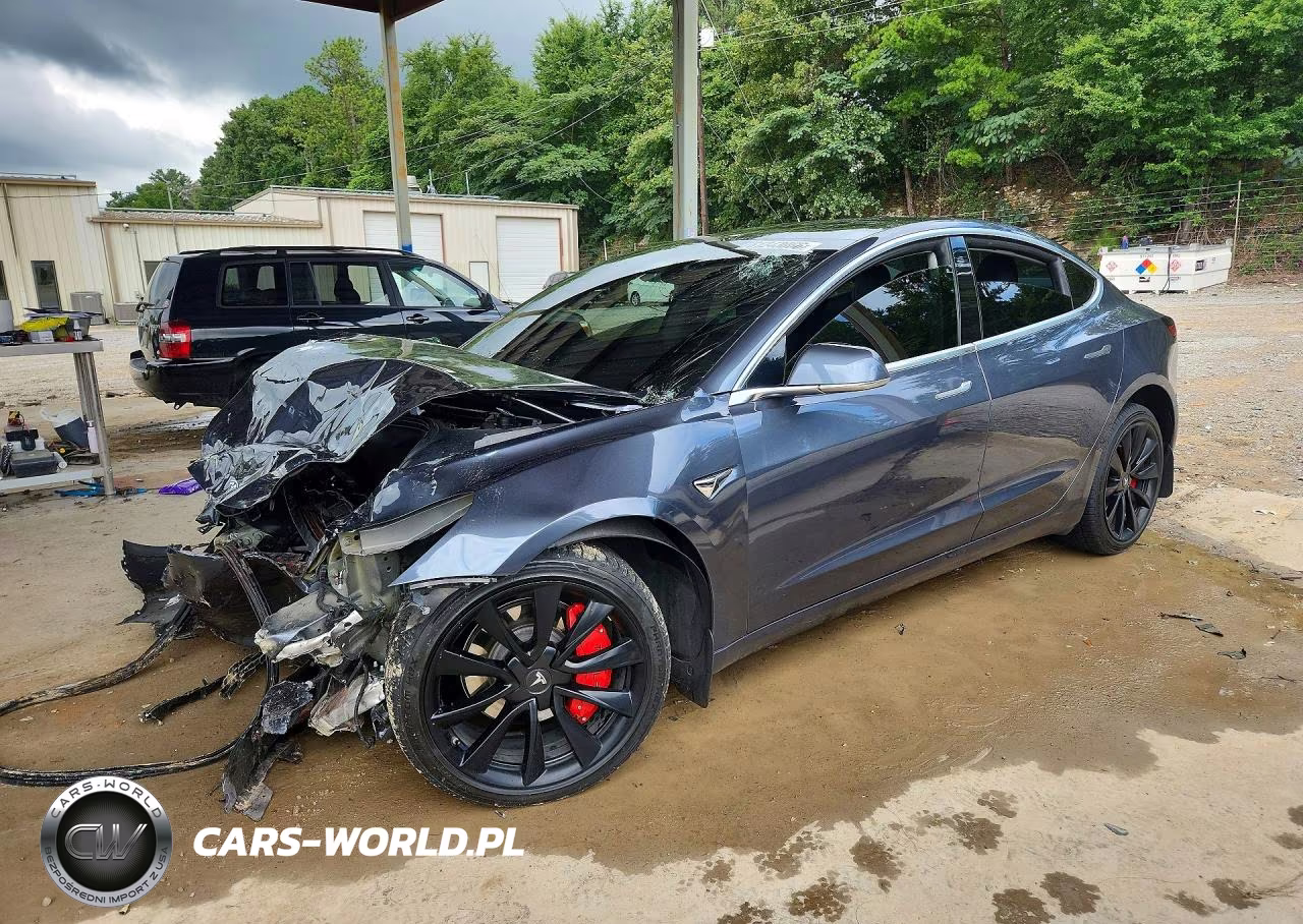 2020 Tesla Model 3