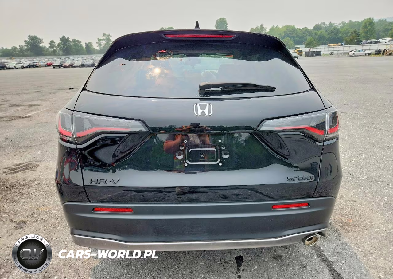 2026 Honda Hr-V Sport VIN:3CZRZ2H58TM734132 - 6