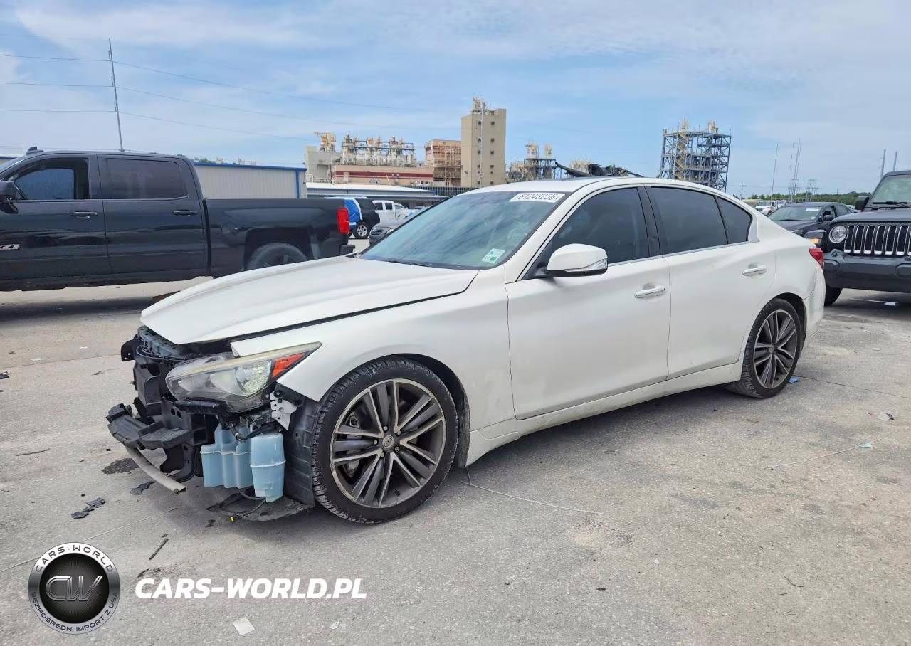 2015 Infiniti Q50 Sport