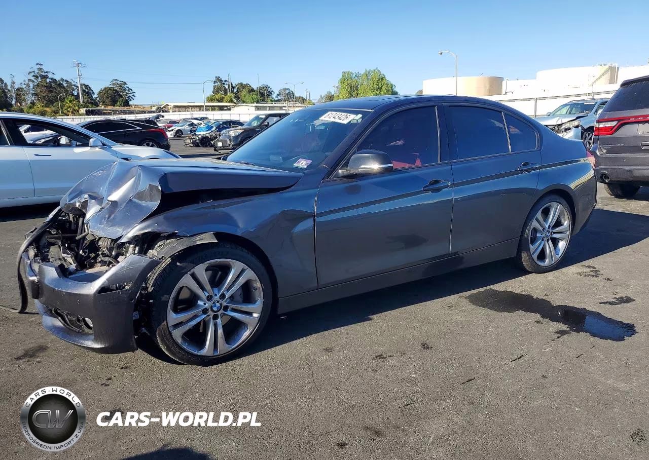 2012 BMW 335 I – zdjęcie 1 z 12