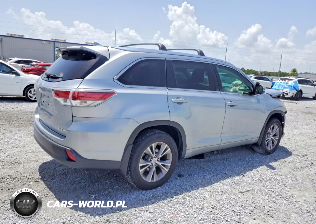 2014 Toyota Highlander Xle VIN:5TDJKRFH4ES036472 - 3