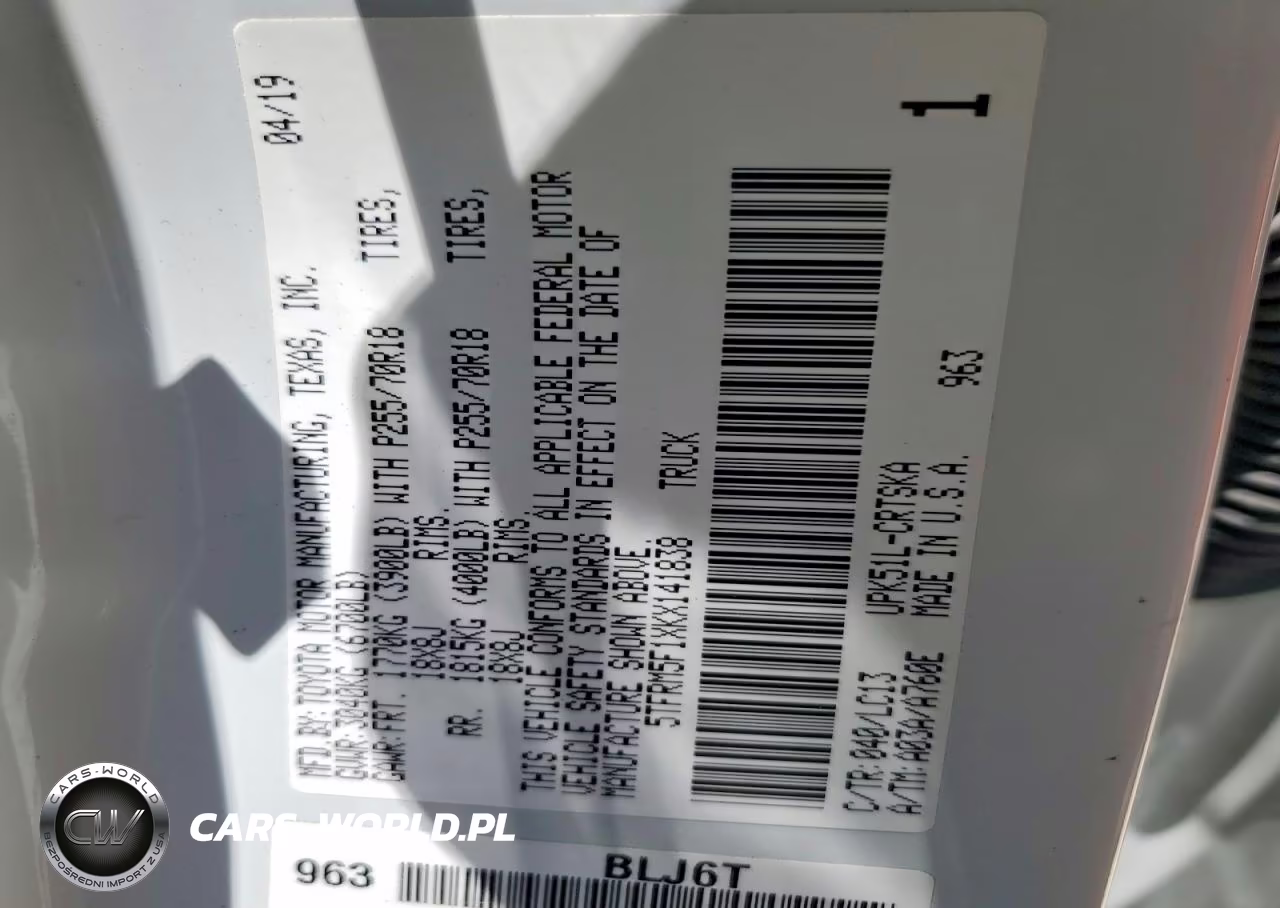2019 Toyota Tundra Sr VIN:5TFRM5F1XKX141838 - 12