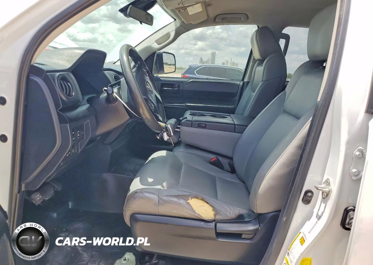 2019 Toyota Tundra Sr VIN:5TFRM5F1XKX141838 - 7