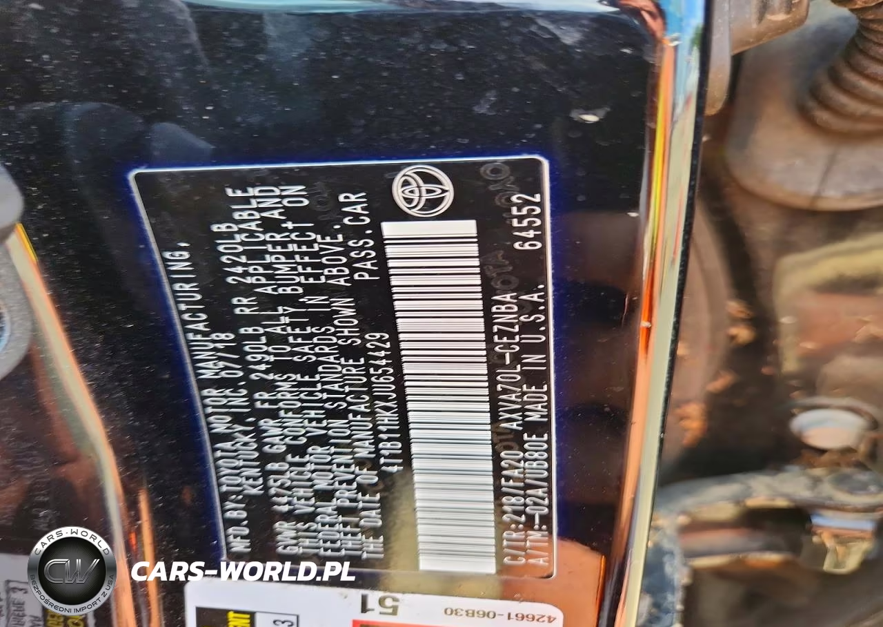 2018 Toyota Camry Le VIN:4T1B11HKXJU654429 - 12