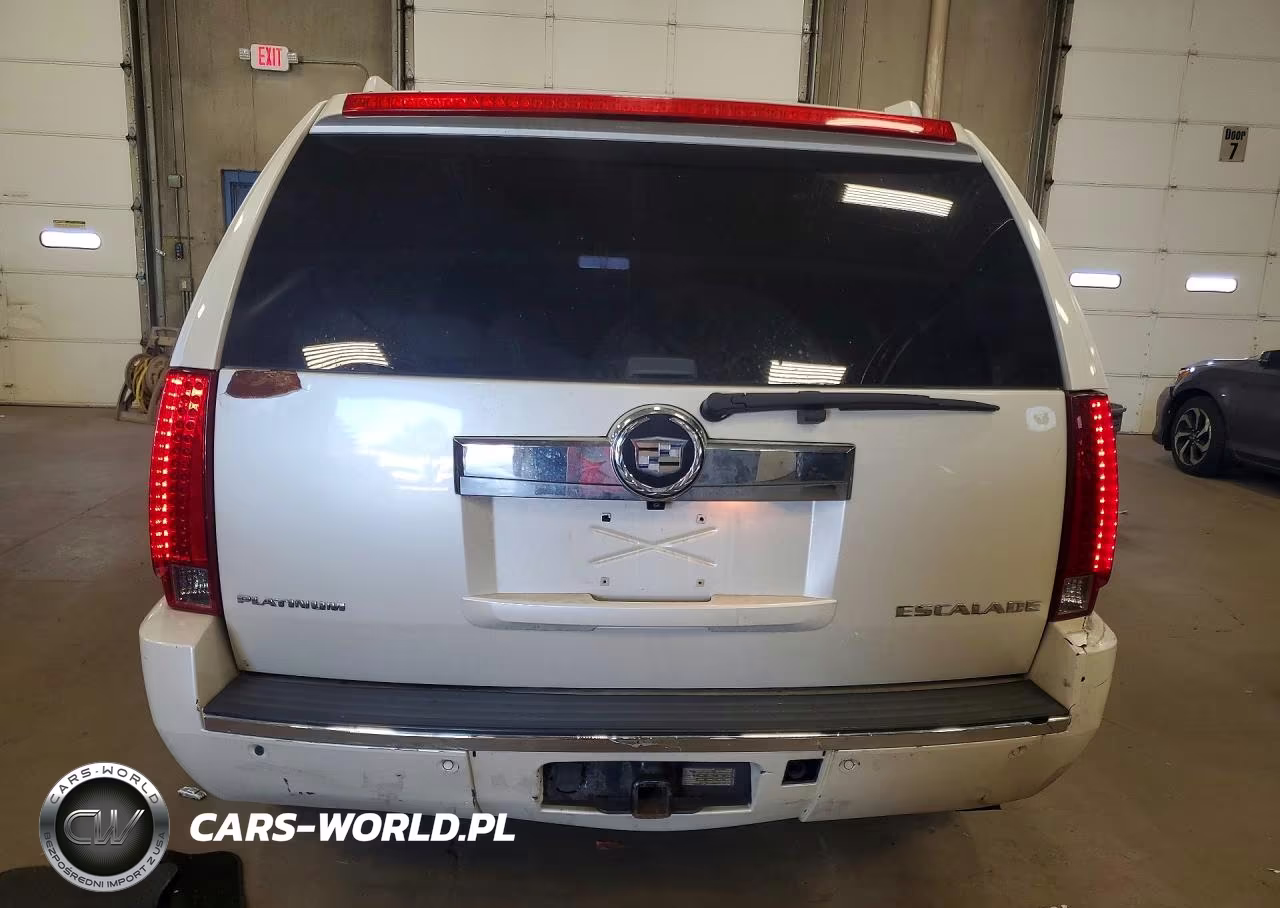 2011 Cadillac Escalade Platinum VIN:1GYS4DEF5BR378339 - 6