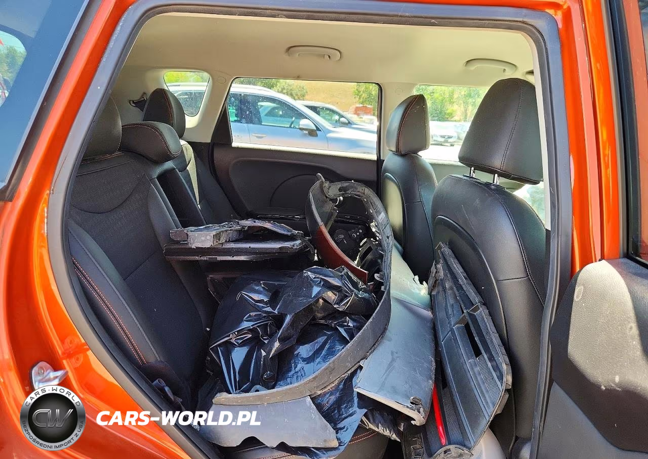 2018 Kia Soul ! VIN:KNDJX3AA2J7572947 - 10
