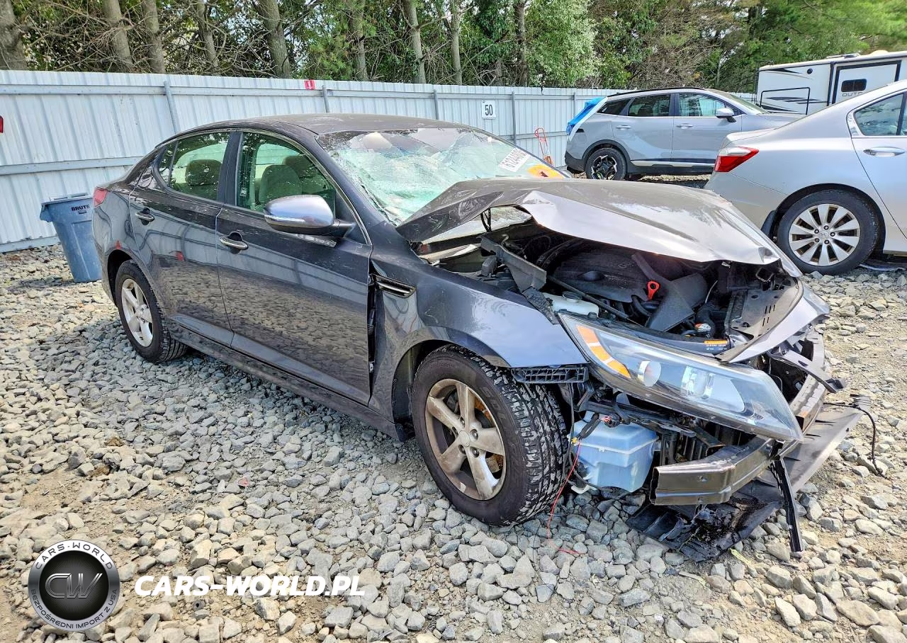 2027 Kia Optima Lx VIN:KNAGM4A70F5643608 - 4