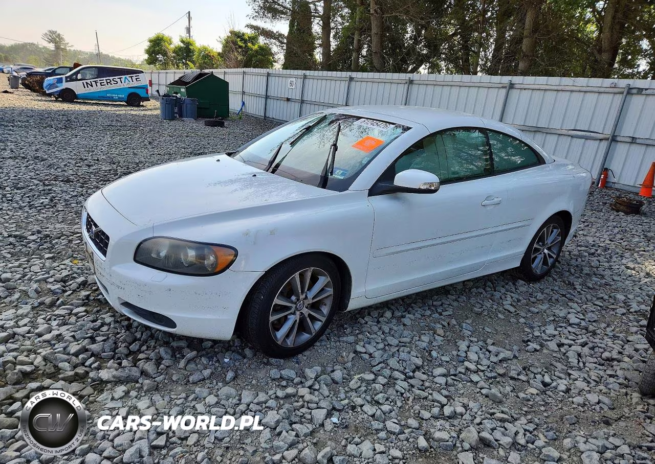 2010 Volvo C70 T5