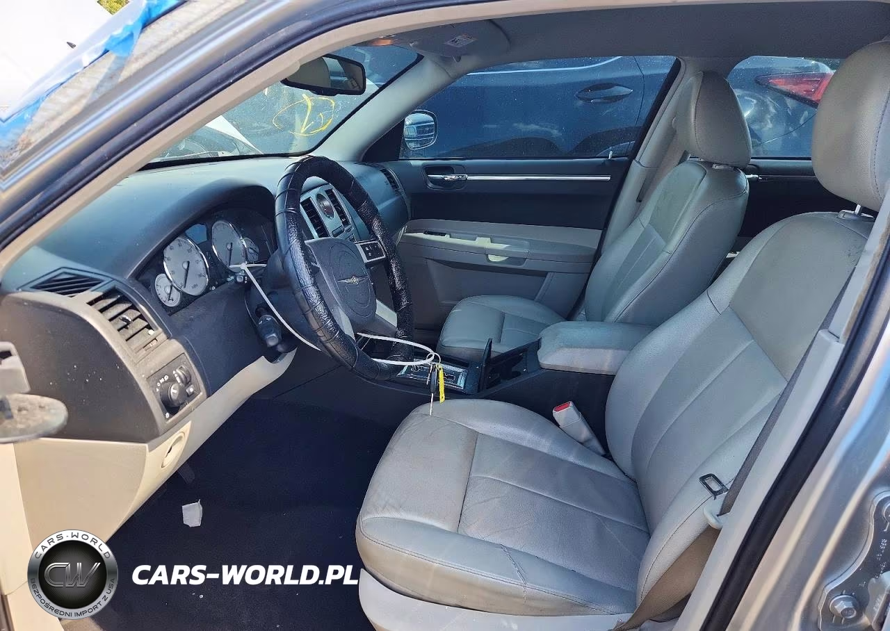 2007 Chrysler 300 Touring VIN:2C3KA53GX7H601258 - 7