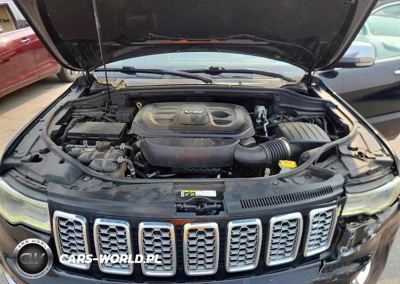 2017 Jeep Grand Cherokee Overland VIN:1C4RJFCG7HC693739 - 12