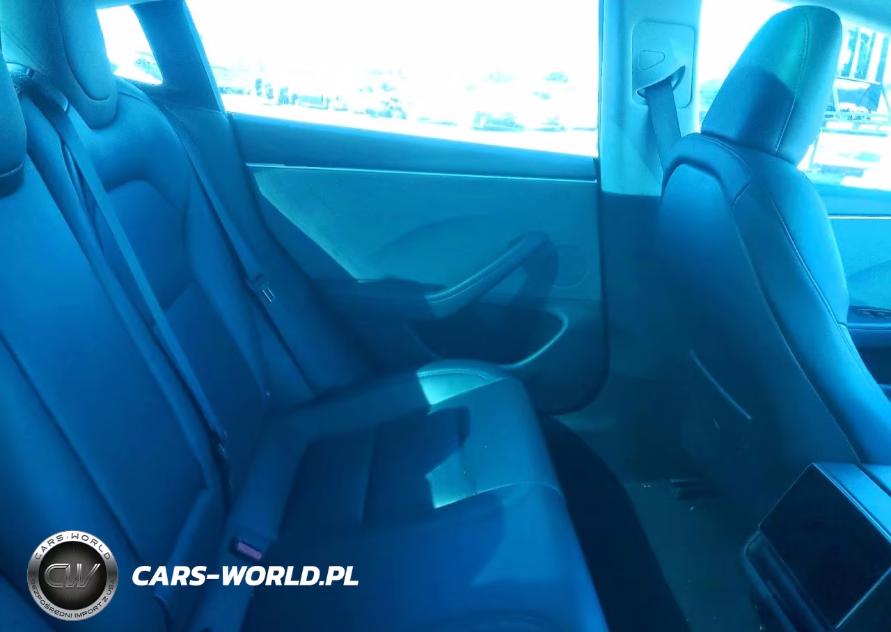 2025 Tesla Model 3 VIN:5YJ3E1EA5SF997393 - 10