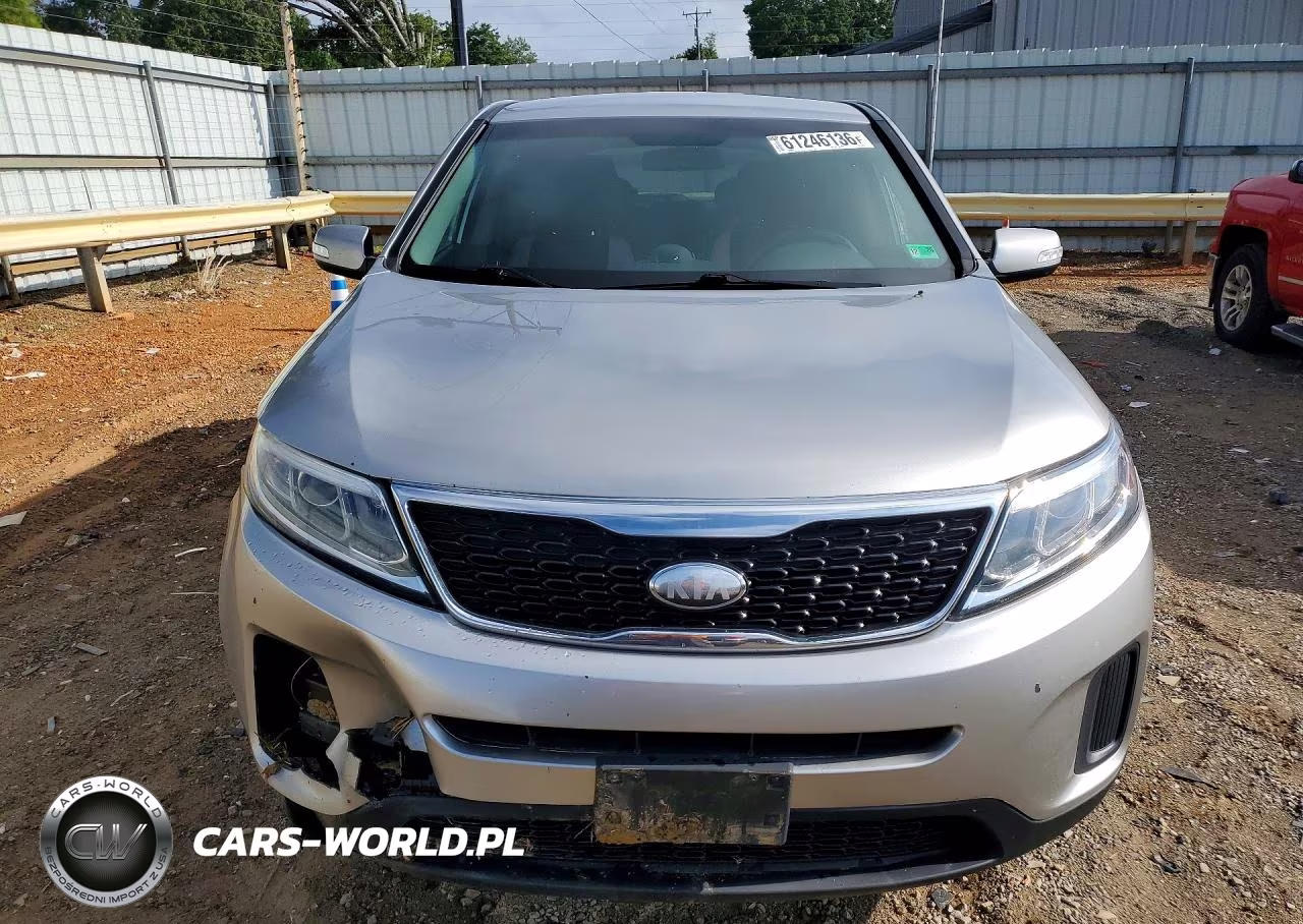2014 Kia Sorento Lx VIN:5XYKT3A68EG430512 - 5