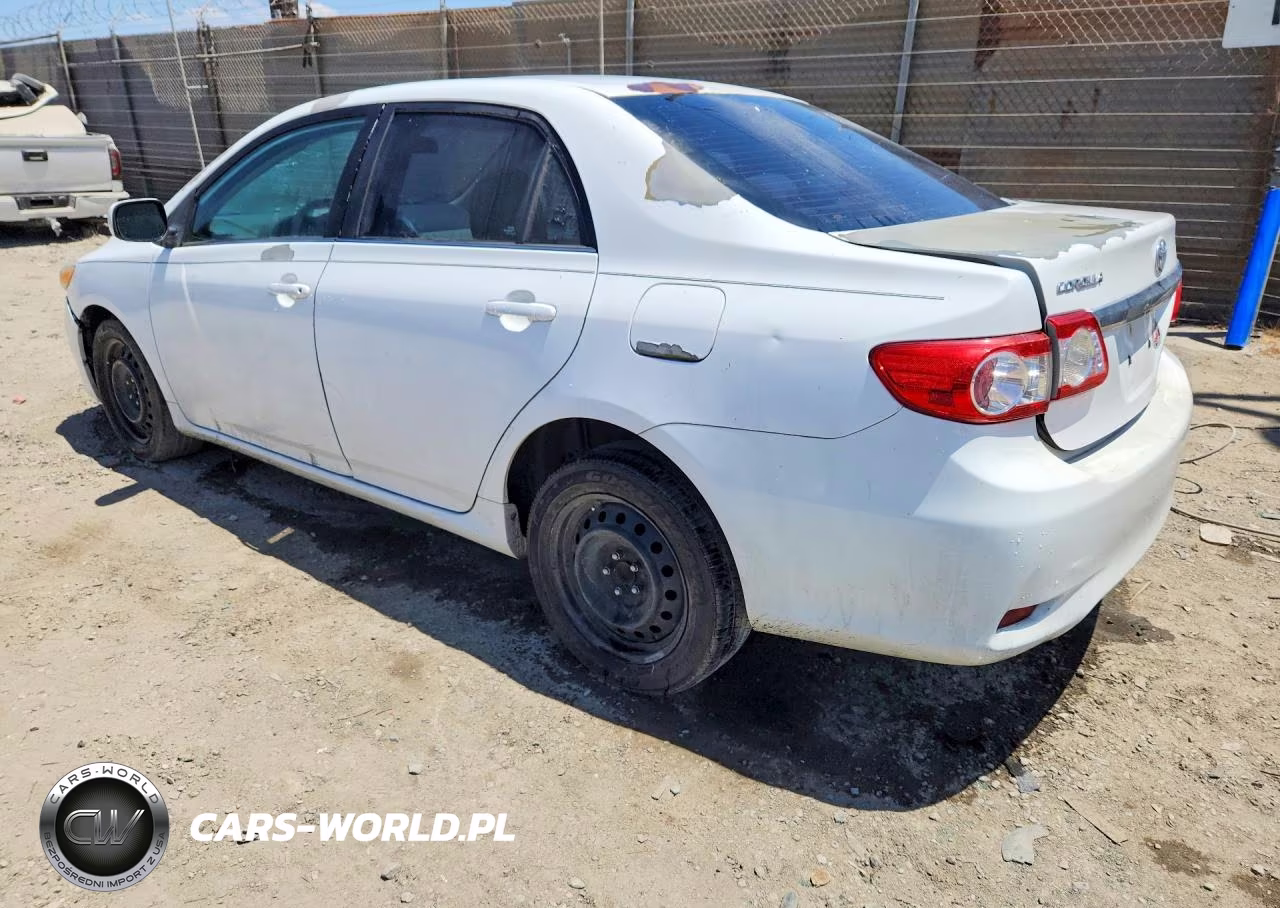 2013 Toyota Corolla Le VIN:5YFBU4EE9DP116978 - 2