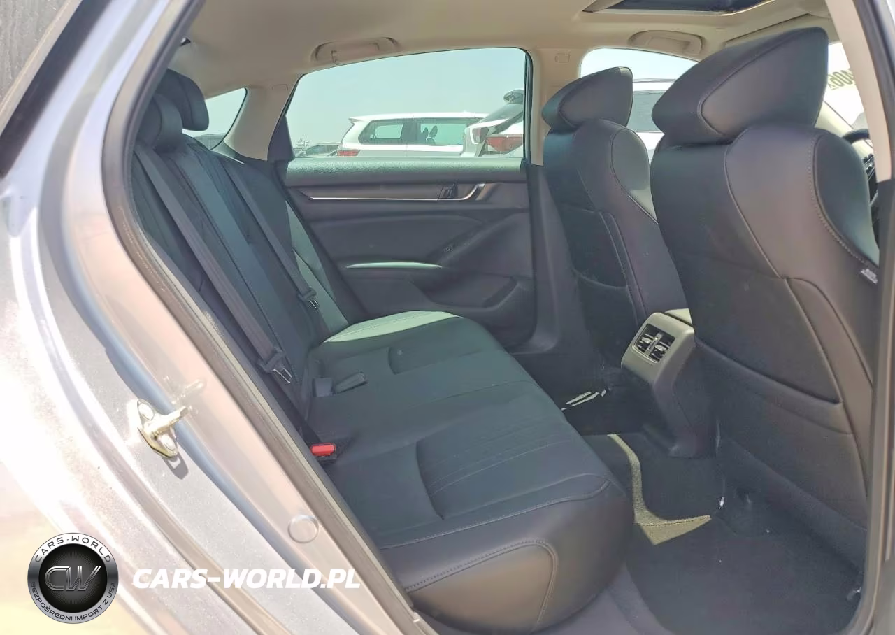 2020 Honda Accord Touring Hybrid VIN:1HGCV3F9XLA011870 - 10