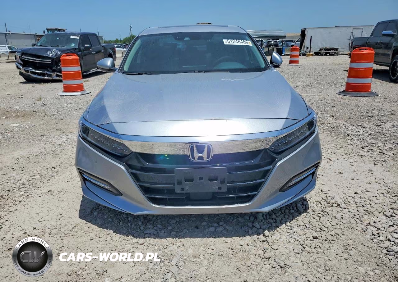 2020 Honda Accord Touring Hybrid VIN:1HGCV3F9XLA011870 - 5