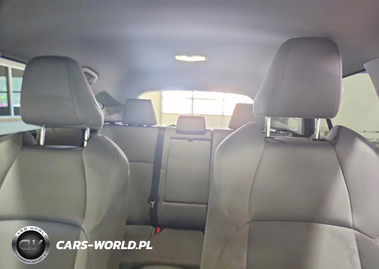 2021 Toyota Venza Le VIN:JTEAAAAH3MJ067263 - 10