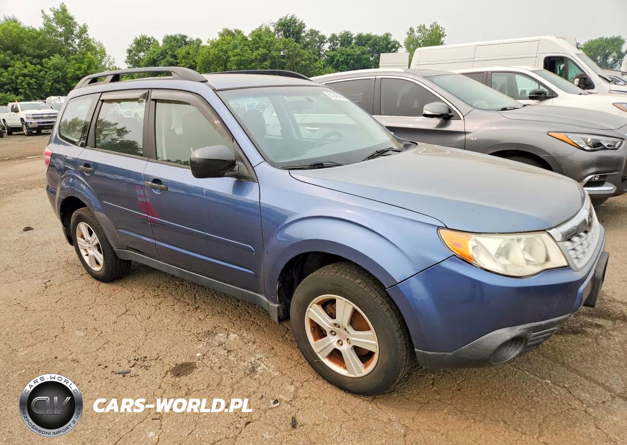 2011 Subaru Forester VIN:JF2SHABC2BH780409 - 4