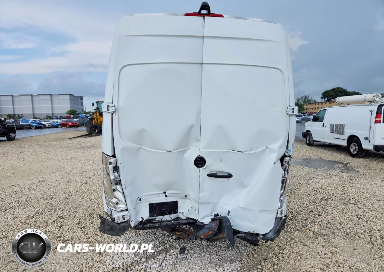 2023 Mercedes-Benz Sprinter 2500 Delivery Van VIN:W1Y4KDHY1PT140348 - 6