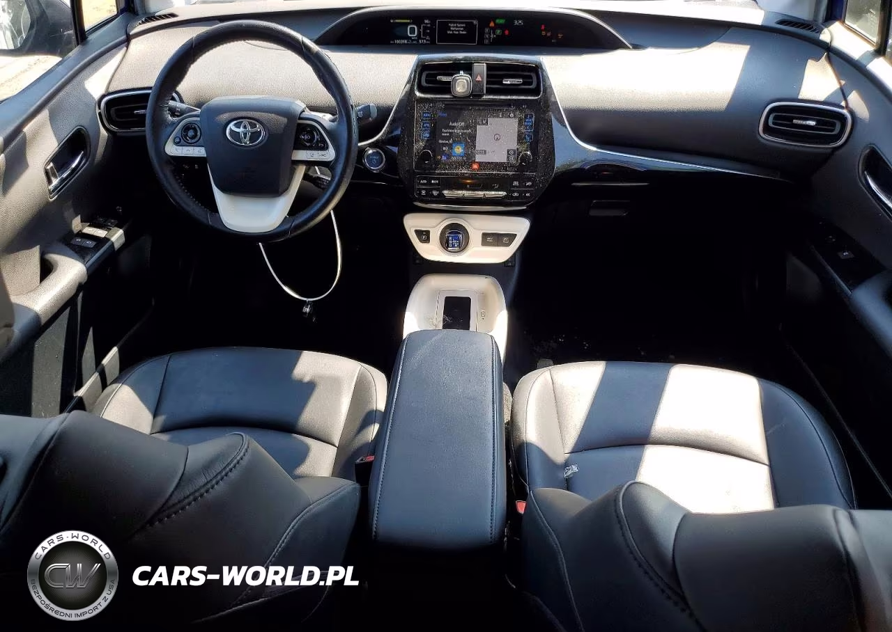 2016 Toyota Prius Four VIN:JTDKARFU8G3511582 - 8