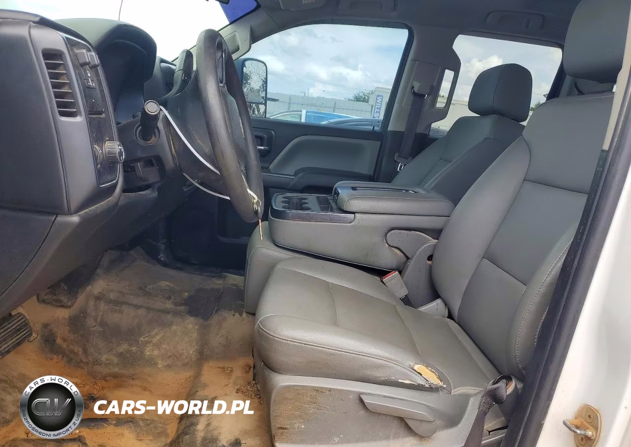 2019 Chevrolet Silverado C2500 Heavy Duty VIN:2GC2CREGXK1225866 - 7