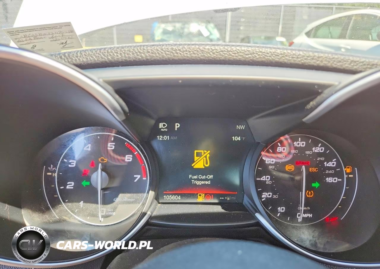 2017 Alfa Romeo Giulia VIN:ZARFAEBN3H7555904 - 9