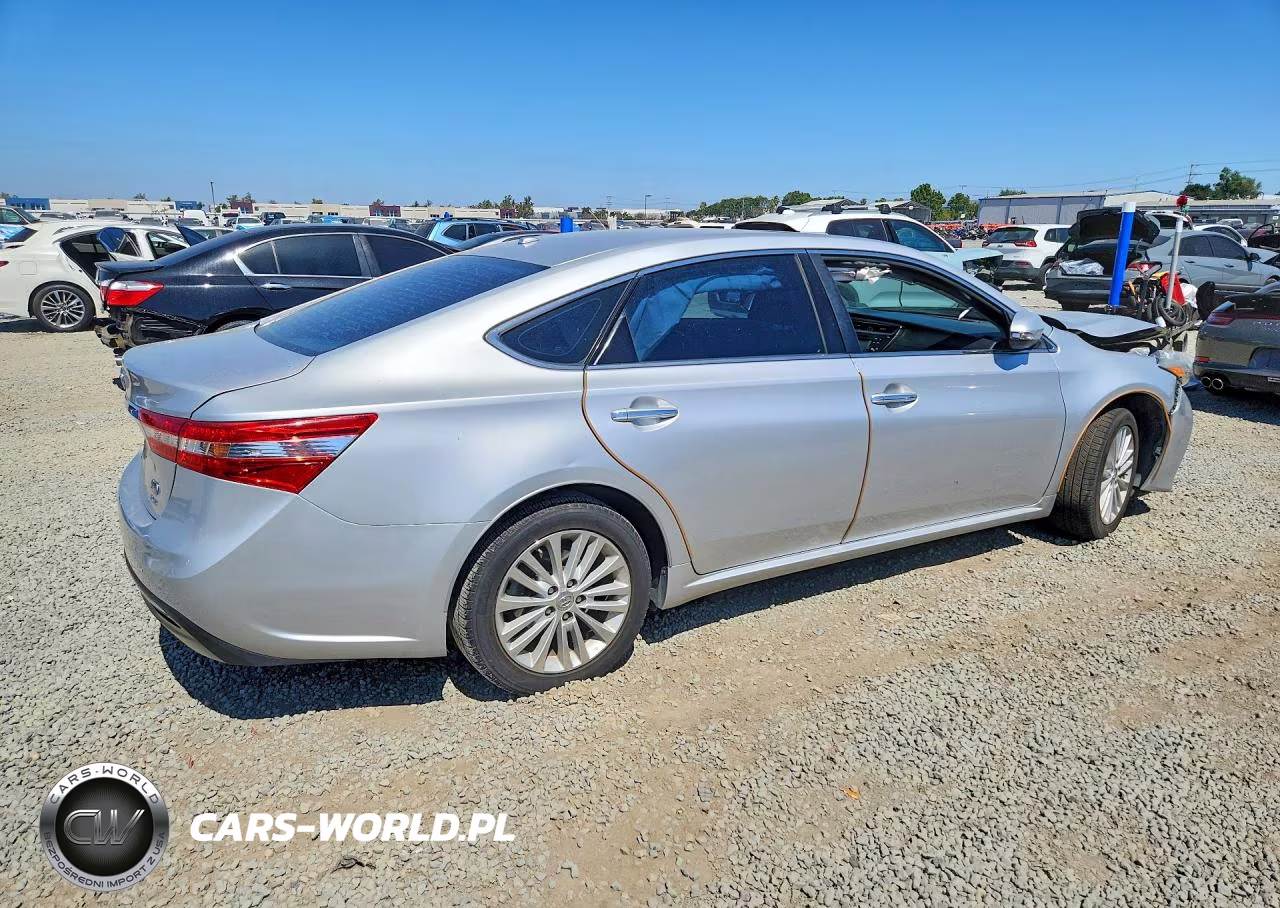 2013 Toyota Avalon Hybrid Xle Touring VIN:4T1BD1EB5DU013706 - 3