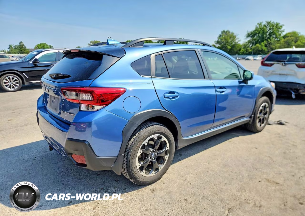 2022 Subaru Crosstrek Premium VIN:JF2GTACC0NG279340 - 3