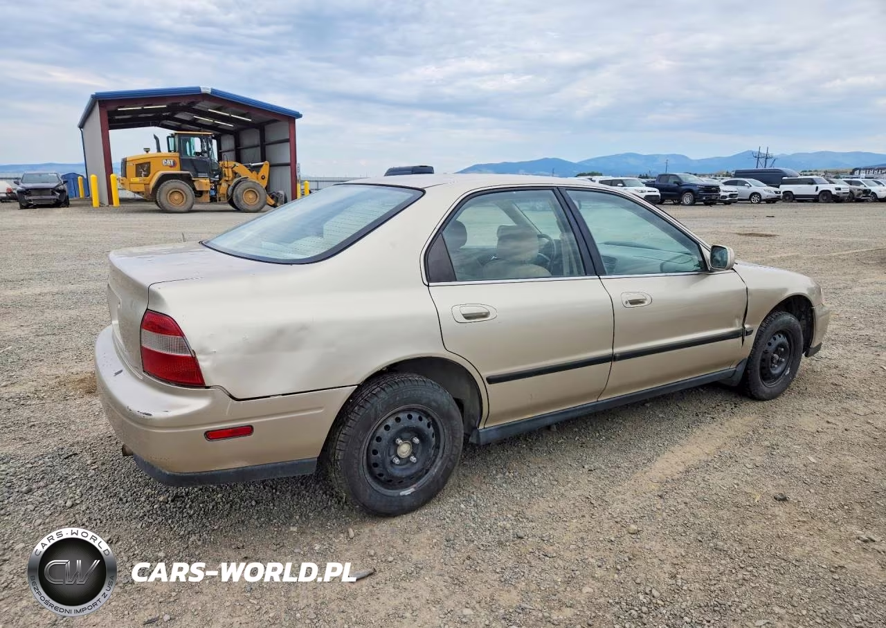 1994 Honda Accord Lx VIN:JHMCD5530RC046231 - 3