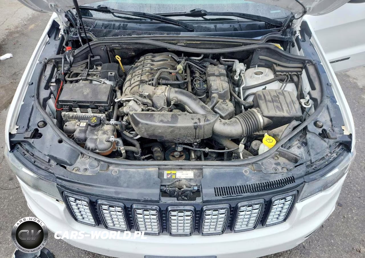 2019 Jeep Grand Cherokee Laredo VIN:1C4RJFAG2KC667964 - 12