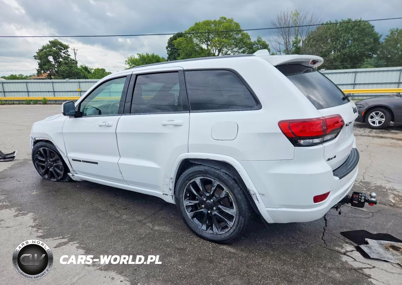2019 Jeep Grand Cherokee Laredo VIN:1C4RJFAG2KC667964 - 2