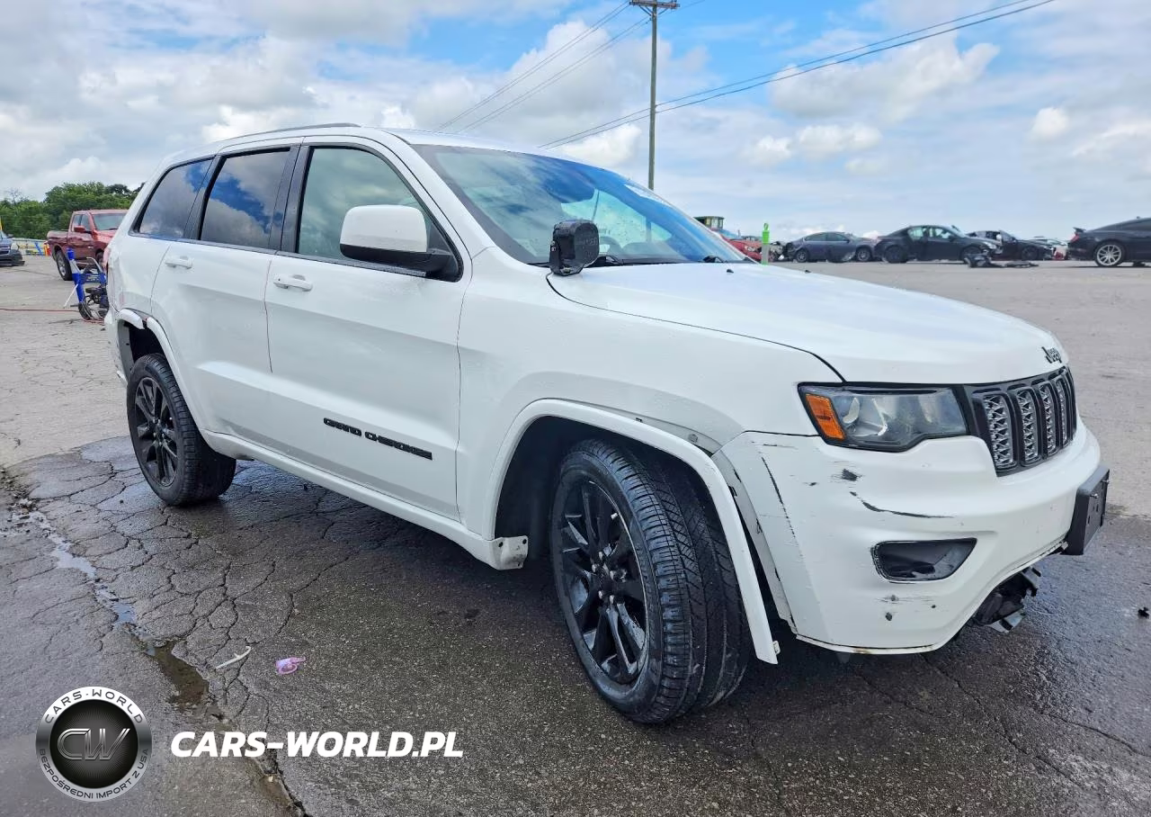 2019 Jeep Grand Cherokee Laredo VIN:1C4RJFAG2KC667964 - 4