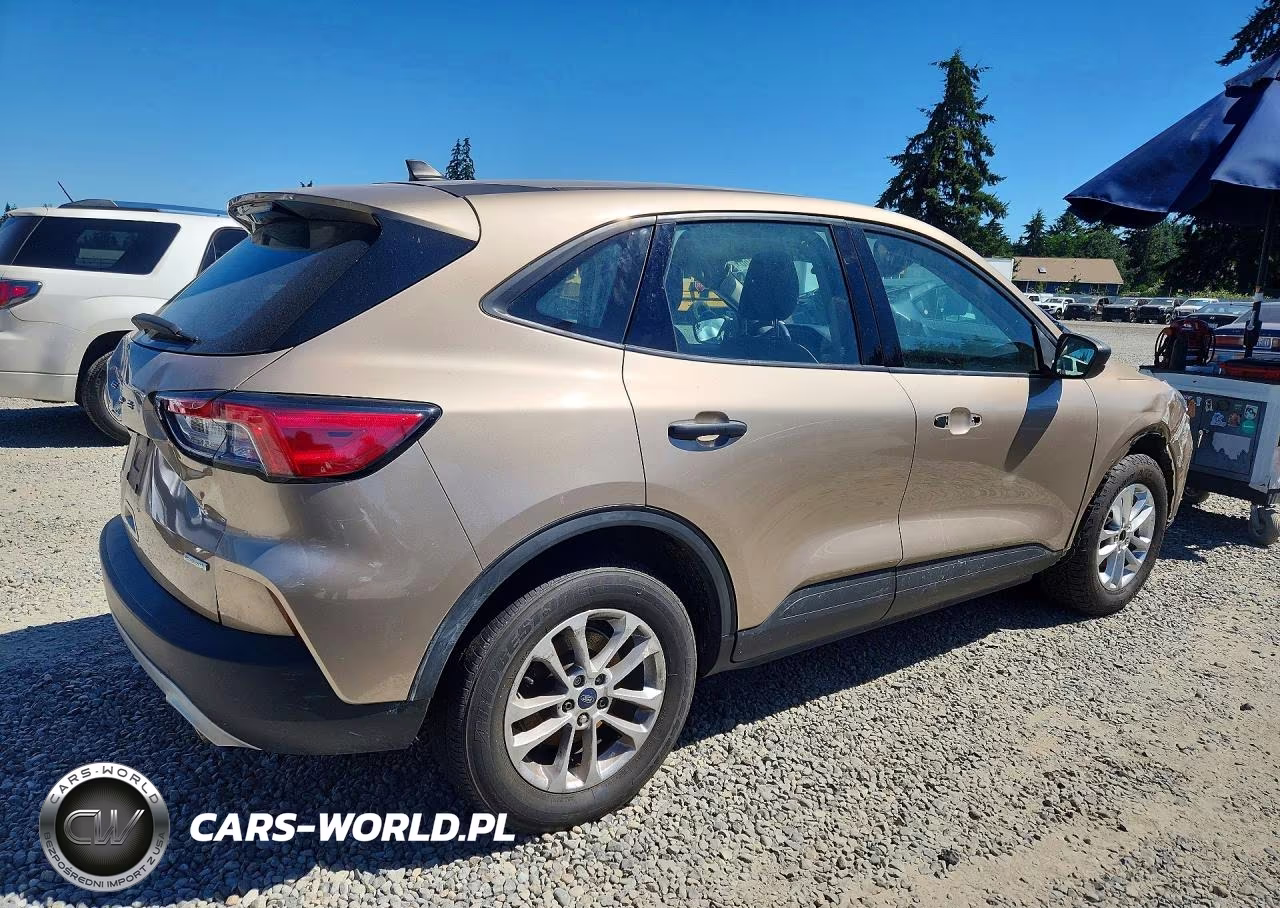 2020 Ford Escape S VIN:1FMCU0F63LUB57091 - 3
