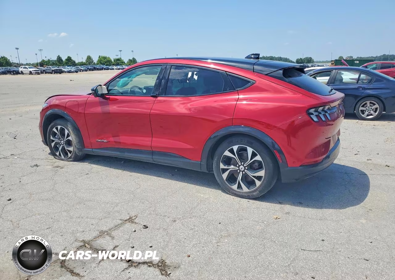 2023 Ford Mustang Mach-E Premium VIN:3FMTK3SU8PMA84158 - 2