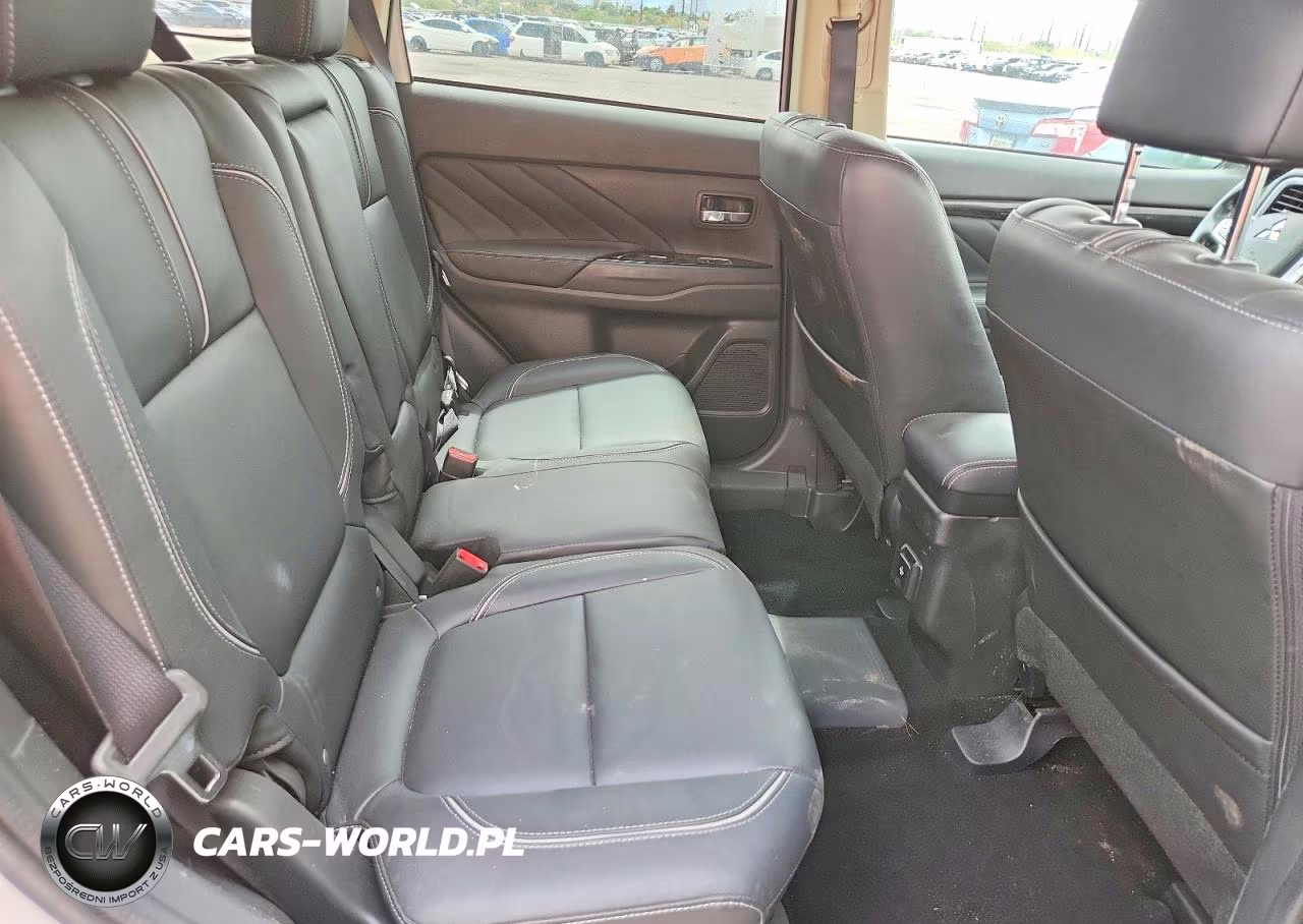 2018 Mitsubishi Outlander Se VIN:JA4J24A50JZ035001 - 10
