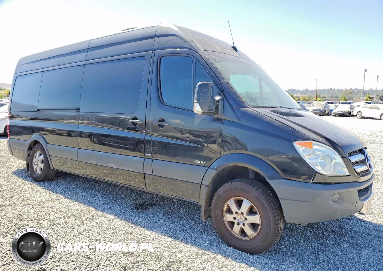2012 Mercedes-Benz Sprinter 2500 VIN:WDZPE8CC8C5661495 - 4