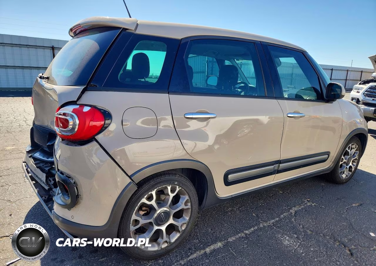 2014 Fiat 500L Trekking VIN:ZFBCFADH2EZ009161 - 3