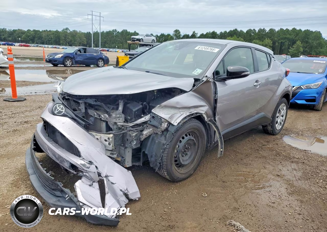 2019 Toyota C-Hr Le – zdjęcie 1 z 13