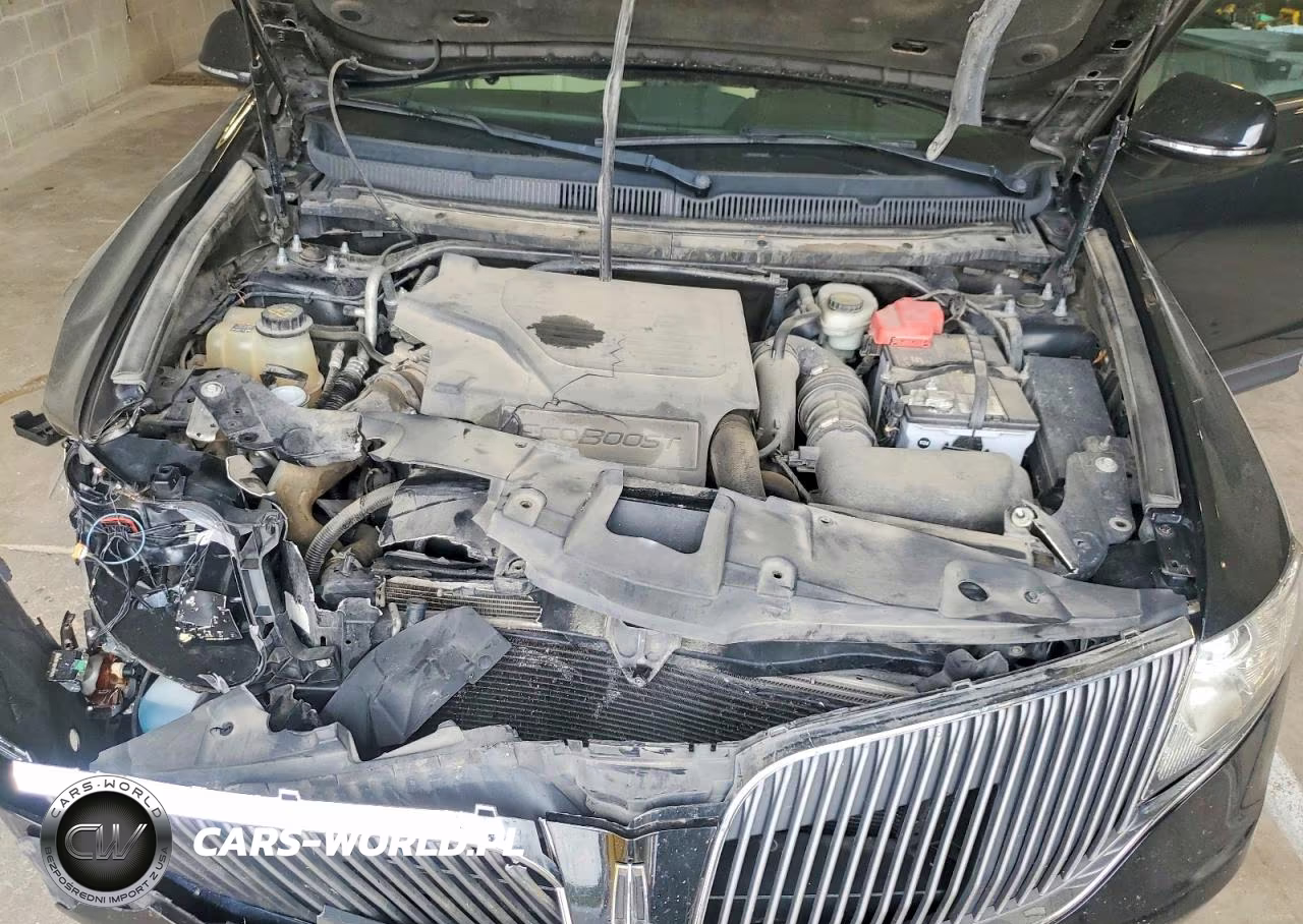 2015 Lincoln Mkt VIN:2LMHJ5AT1FBL03057 - 12