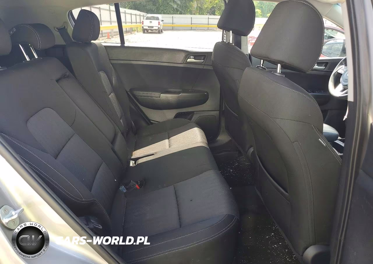 2021 Kia Sportage Lx VIN:KNDPM3AC0M7938803 - 11