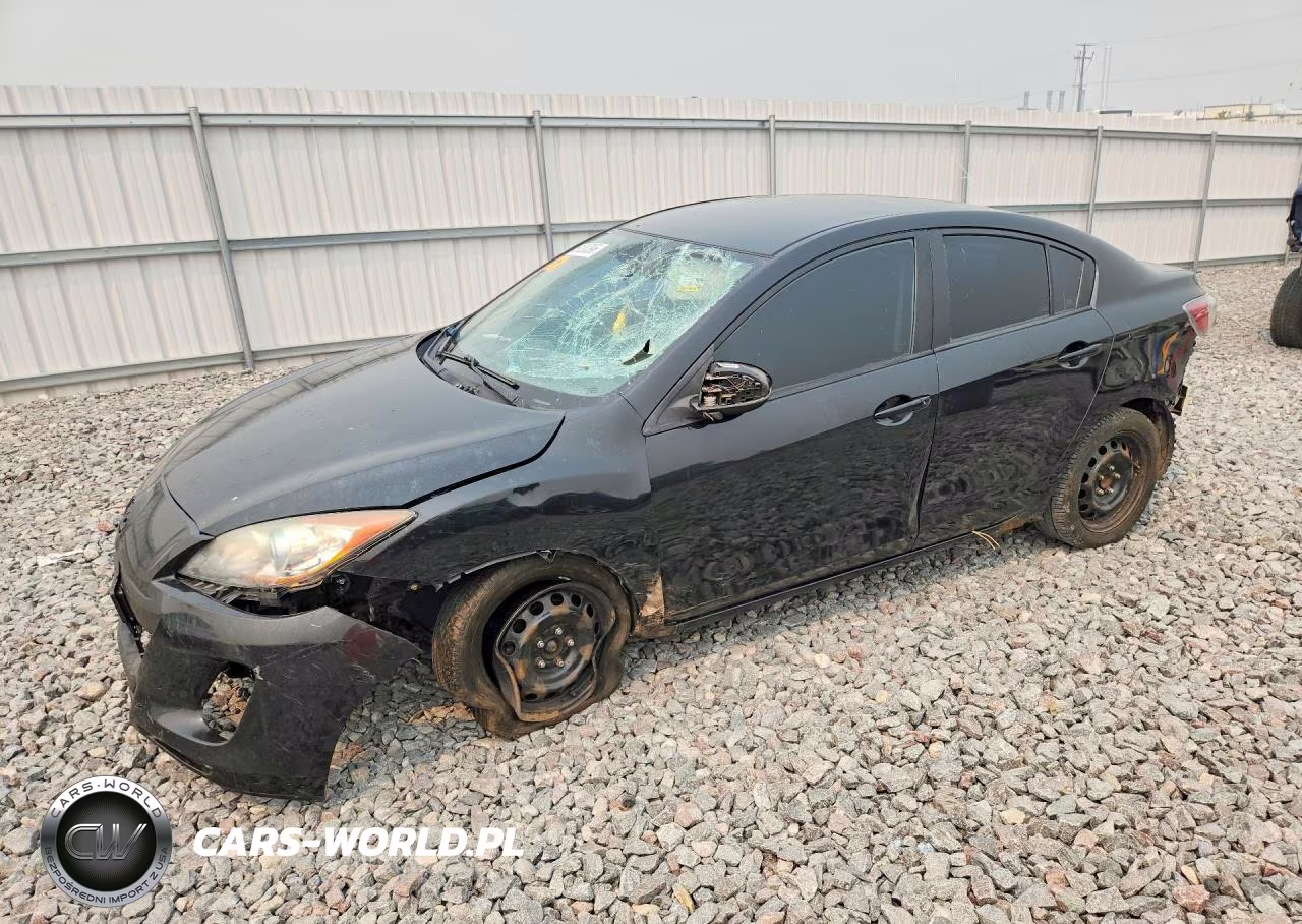 2013 Mazda 3 I
