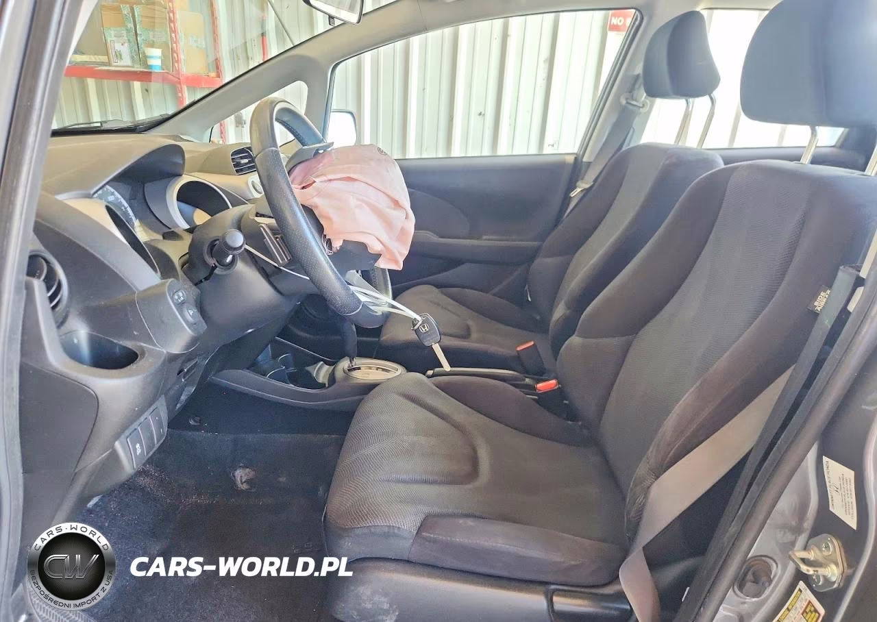 2011 Honda Fit Sport VIN:JHMGE8H5XBS003492 - 7