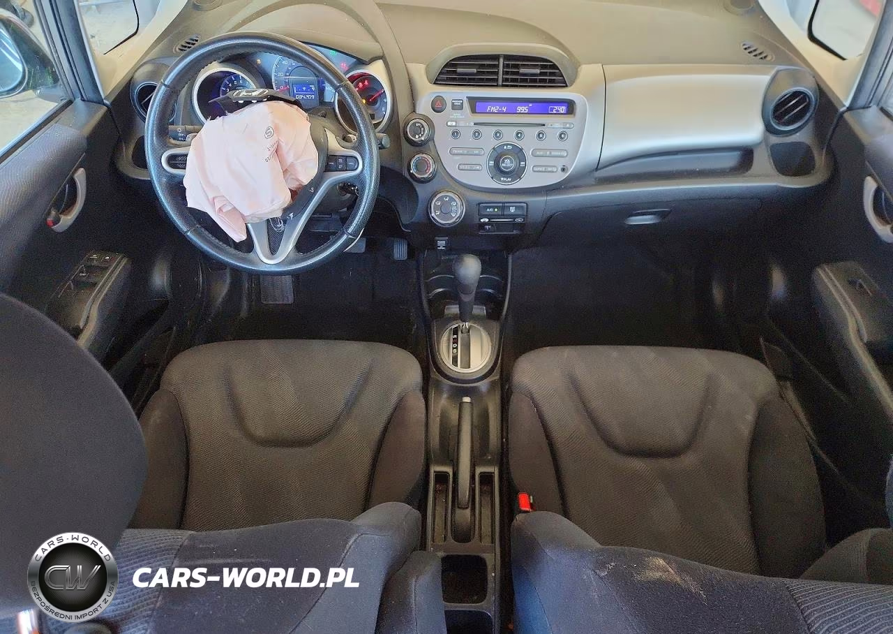 2011 Honda Fit Sport VIN:JHMGE8H5XBS003492 - 8