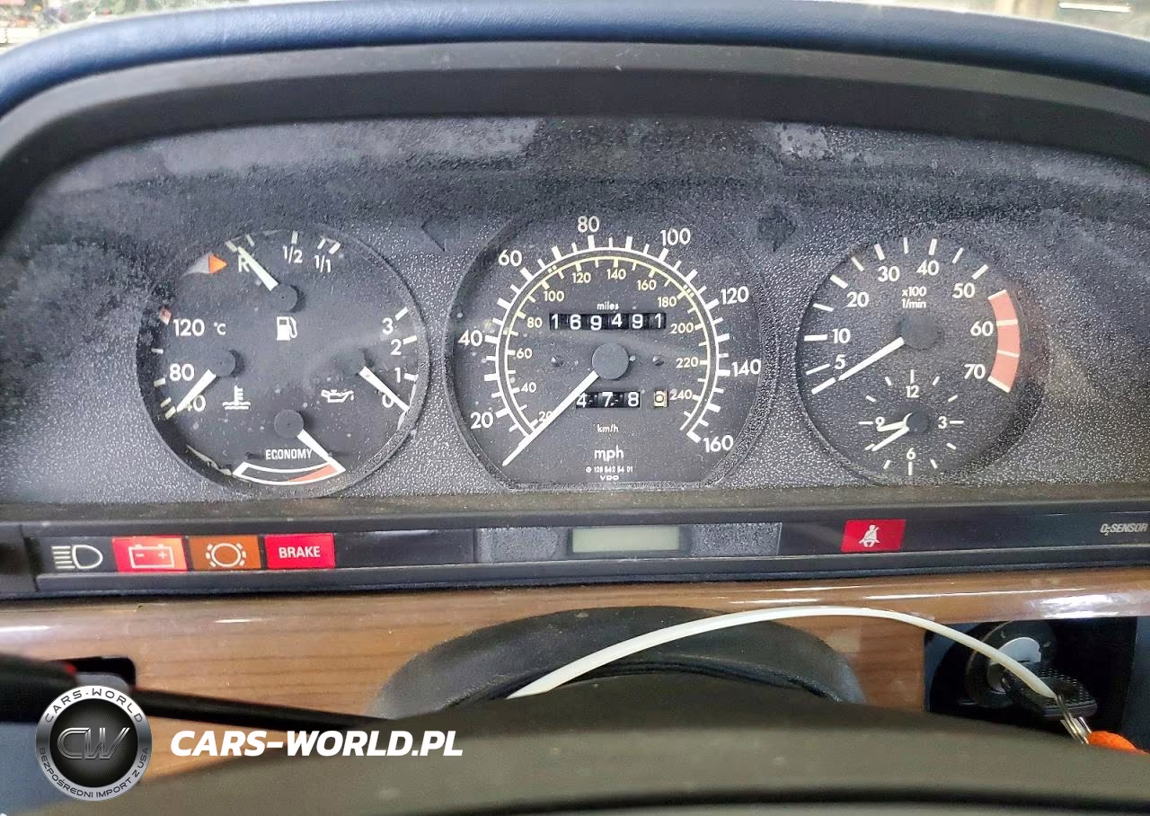 1984 Mercedes-Benz 500 Sec VIN:WDBCA44A3EA019226 - 9