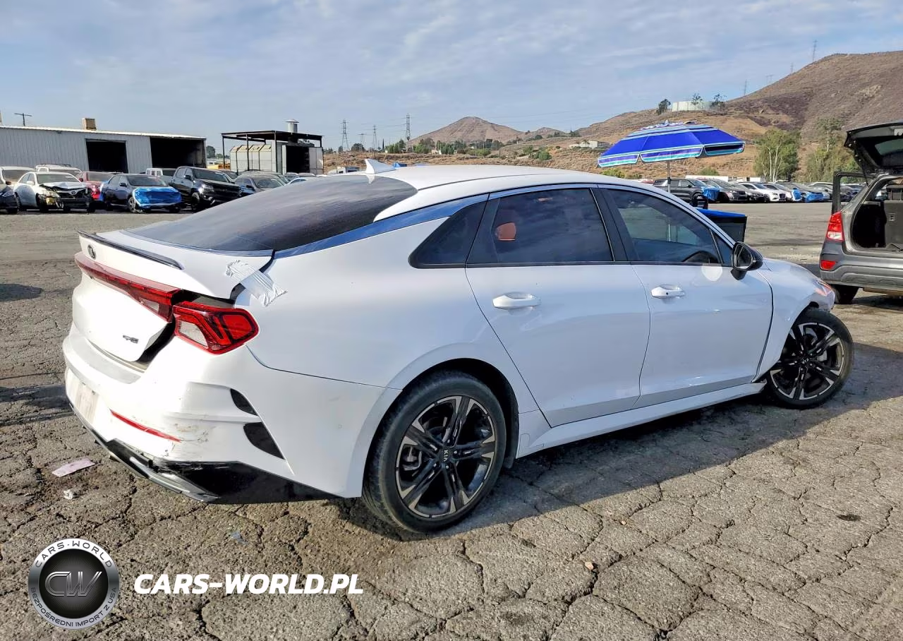 2021 Kia K5 Gt Line VIN:5XXG64J25MG029244 - 3