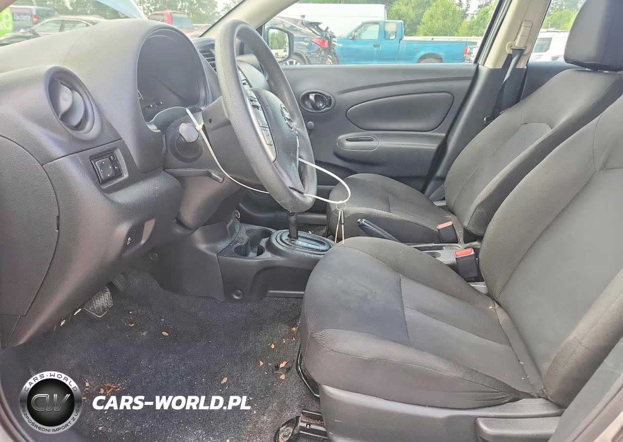 2018 Nissan Versa S Plus VIN:3N1CN7AP1JL862928 - 7